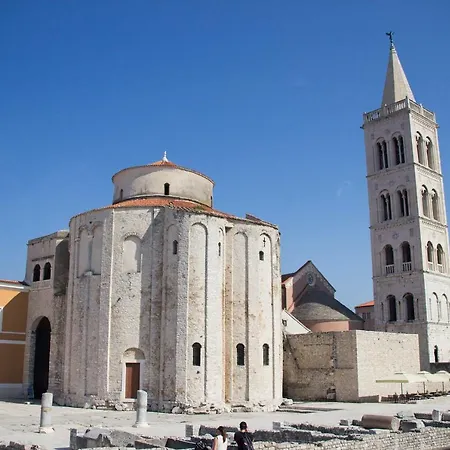 Main Street アパート *